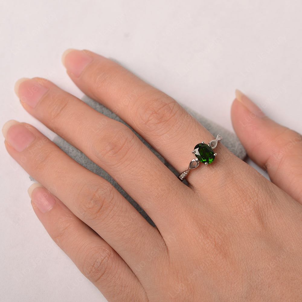 Oval Diopside Promise Ring Yellow Gold - LUO Jewelry