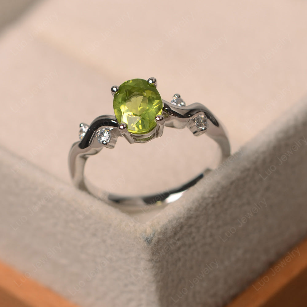 Oval Eccentric Peridot Ring Yellow Gold - LUO Jewelry