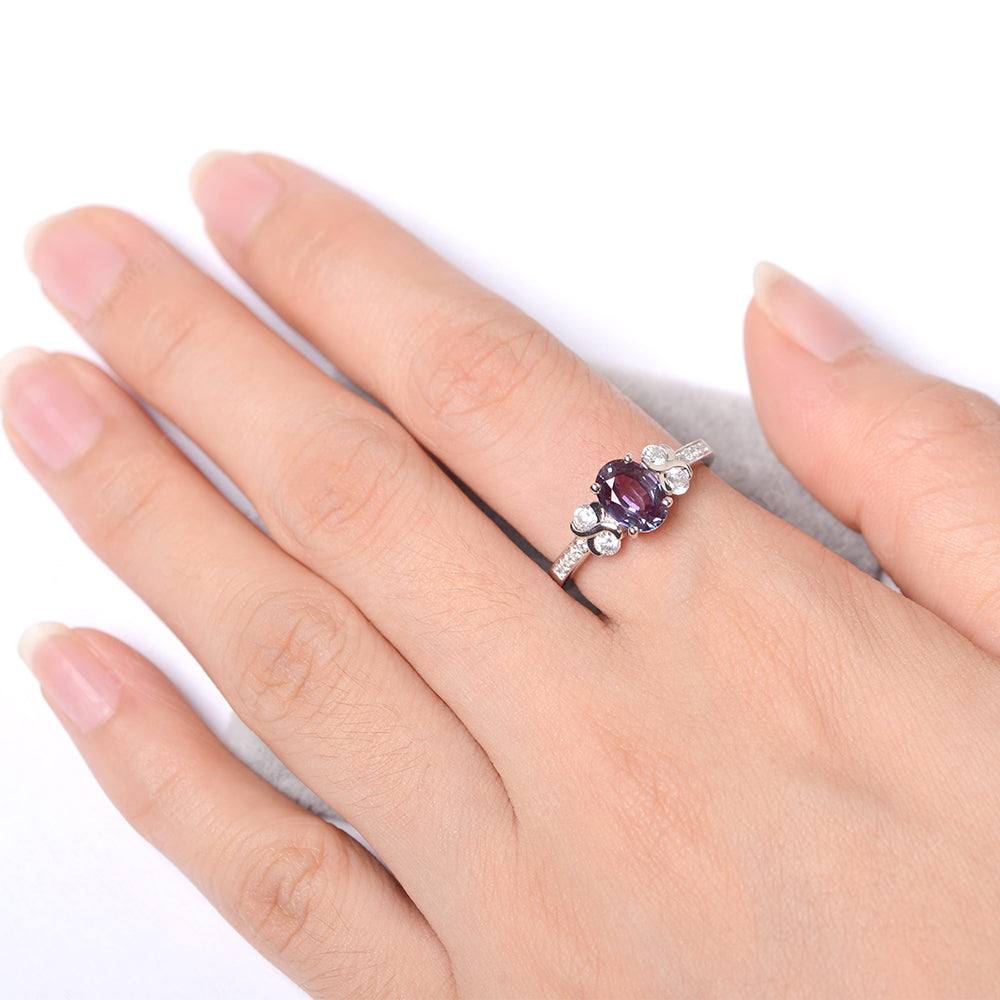 Oval Cut Alexandrite Infinity Stone Ring - LUO Jewelry