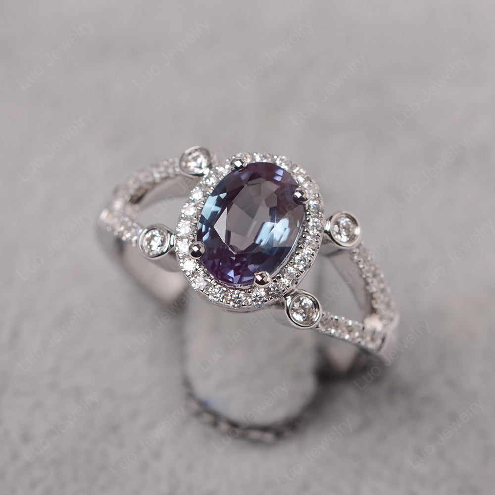 Oval Alexandrite Art Deco Engagement Ring Gold - LUO Jewelry