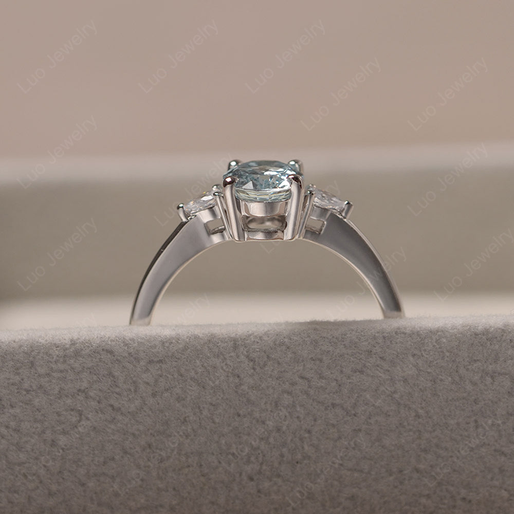 Simple Oval Cut Aquamarine Ring Yellow Gold - LUO Jewelry