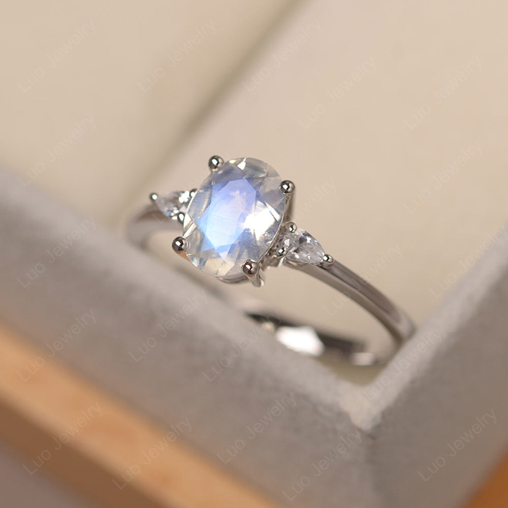 Simple Oval Cut Moonstone Ring Yellow Gold - LUO Jewelry