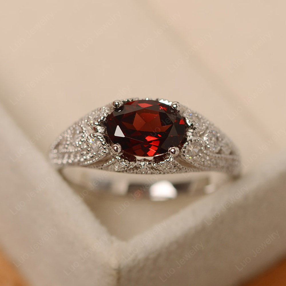 Vintage Horizontal Oval Cut Garnet Ring - LUO Jewelry