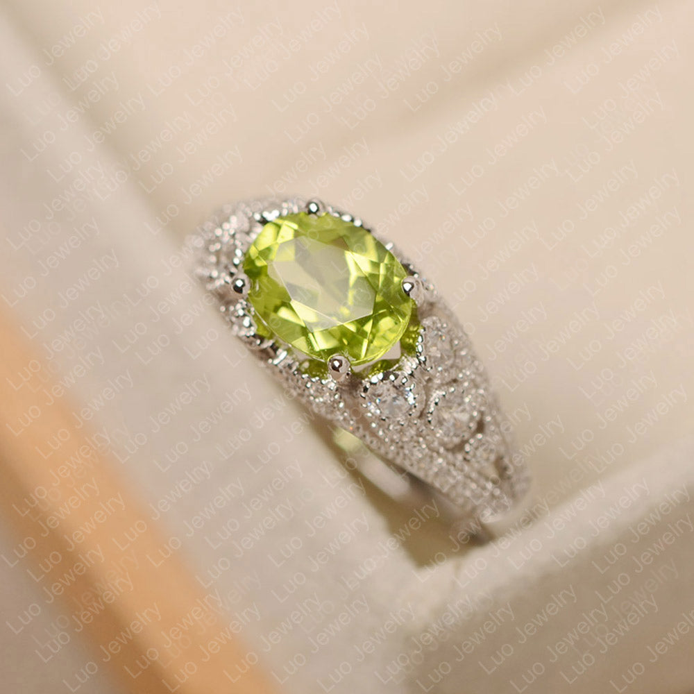 Vintage Horizontal Oval Cut Peridot Ring - LUO Jewelry