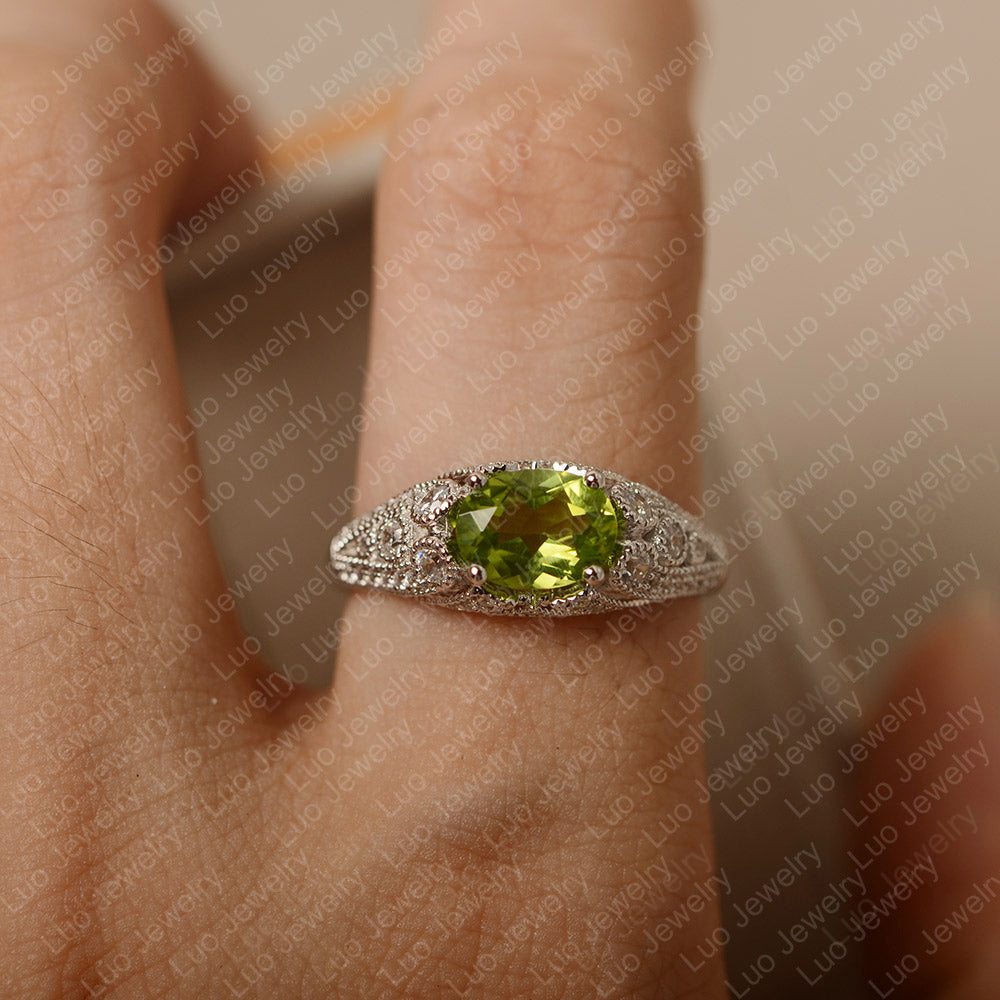 Vintage Horizontal Oval Cut Peridot Ring - LUO Jewelry