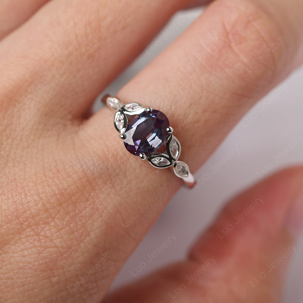 Alexandrite Vintage Oval Engagement Rings Silver - LUO Jewelry