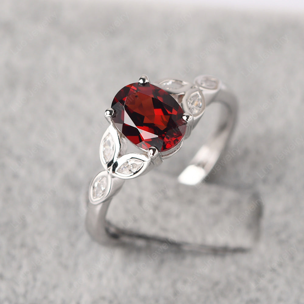 Garnet Vintage Oval Engagement Rings Silver - LUO Jewelry