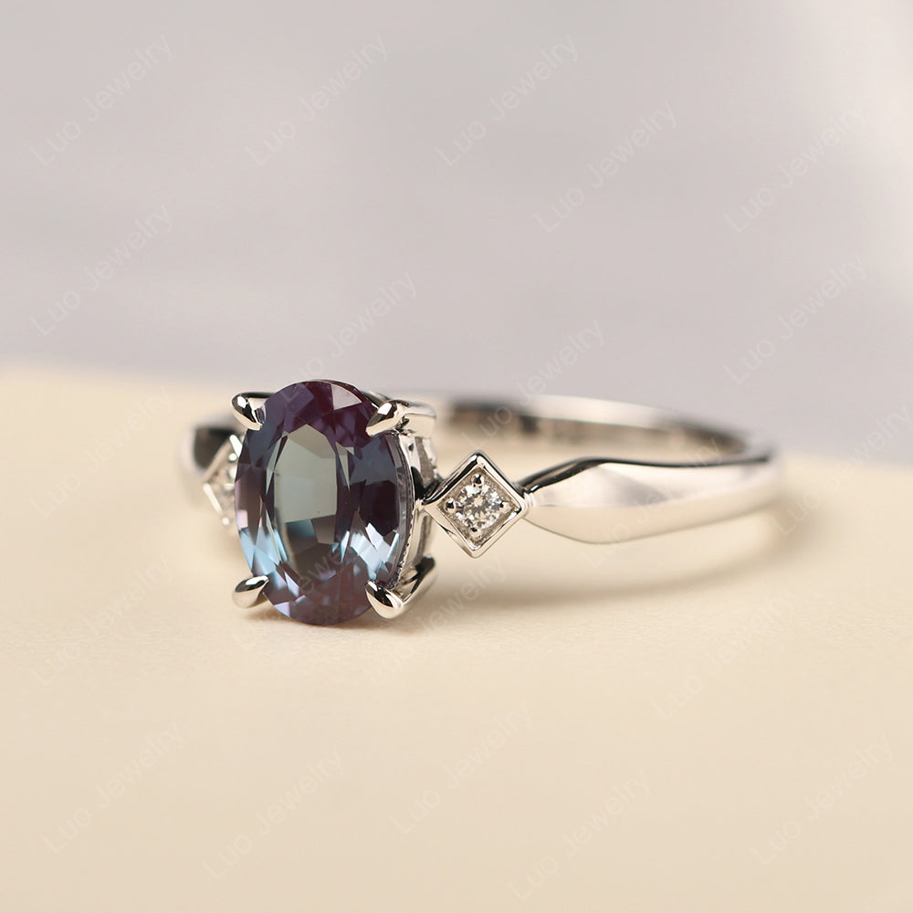 Alexandrite Ring Vintage Oval Wedding Rings - LUO Jewelry