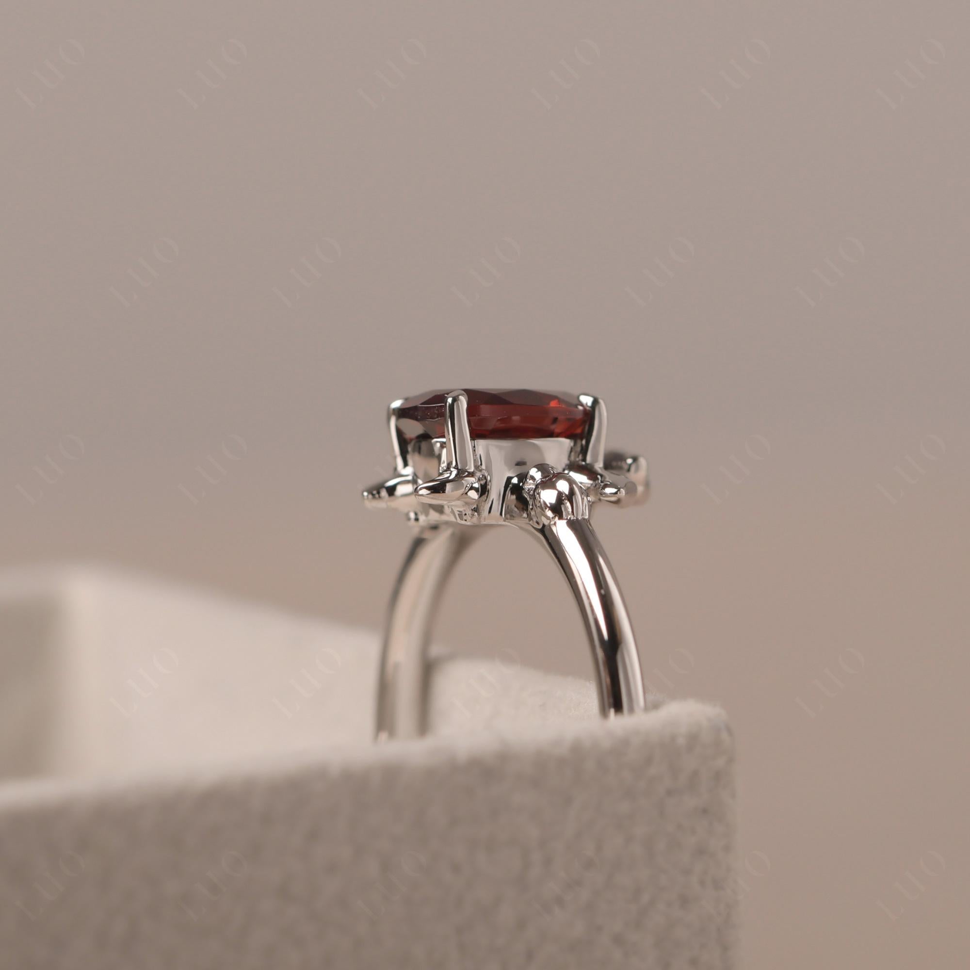 Oval Cut Garnet Turtle Ring - LUO Jewelry