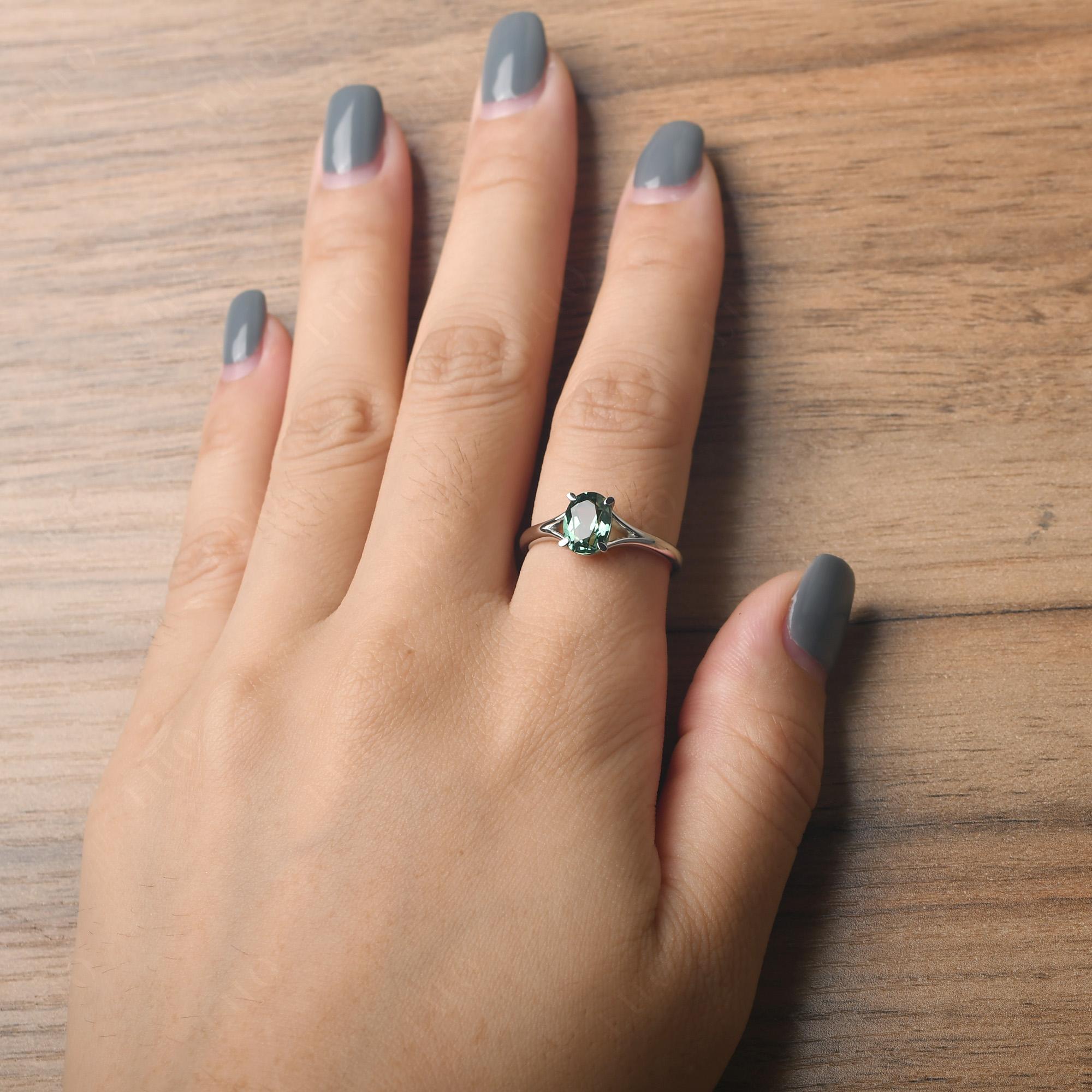 Green Sapphire Minimalist Engagement Ring - LUO Jewelry