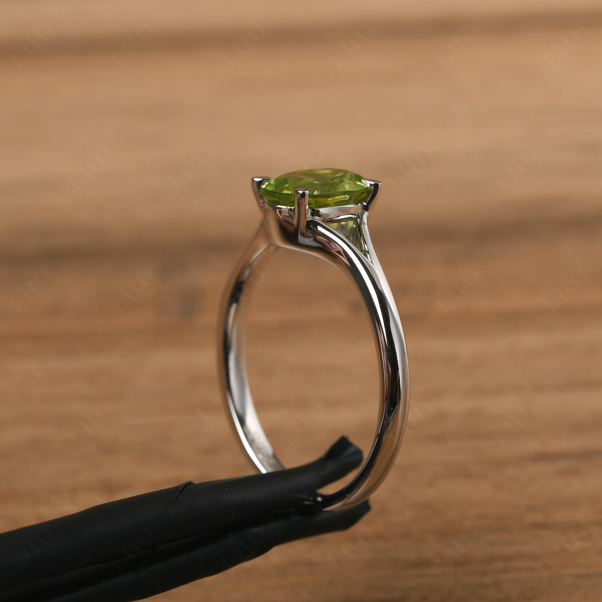 Peridot Minimalist Engagement Ring - LUO Jewelry