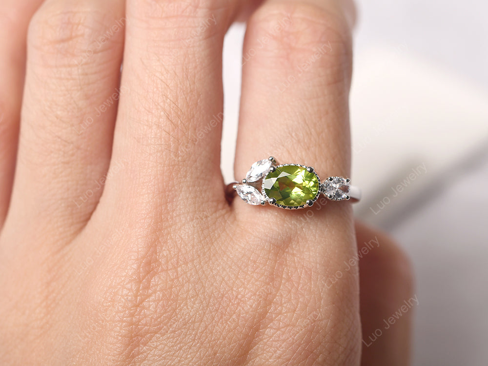 Oval Peridot Mothers Ring - LUO Jewelry