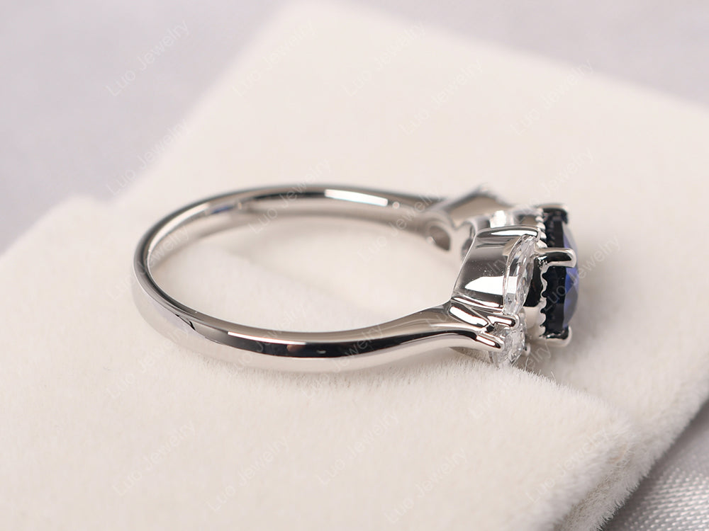 Oval Sapphire Mothers Ring - LUO Jewelry