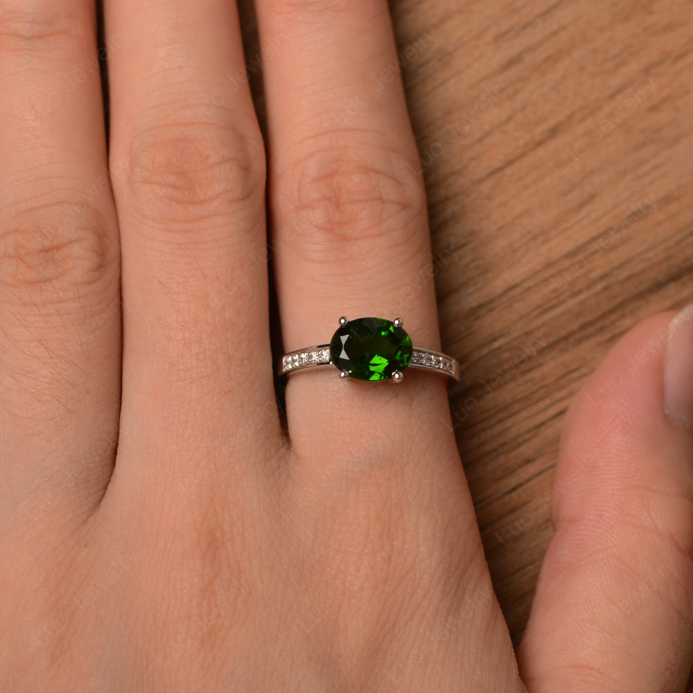 Oval Cut East West Diopside Wedding Ring - LUO Jewelry