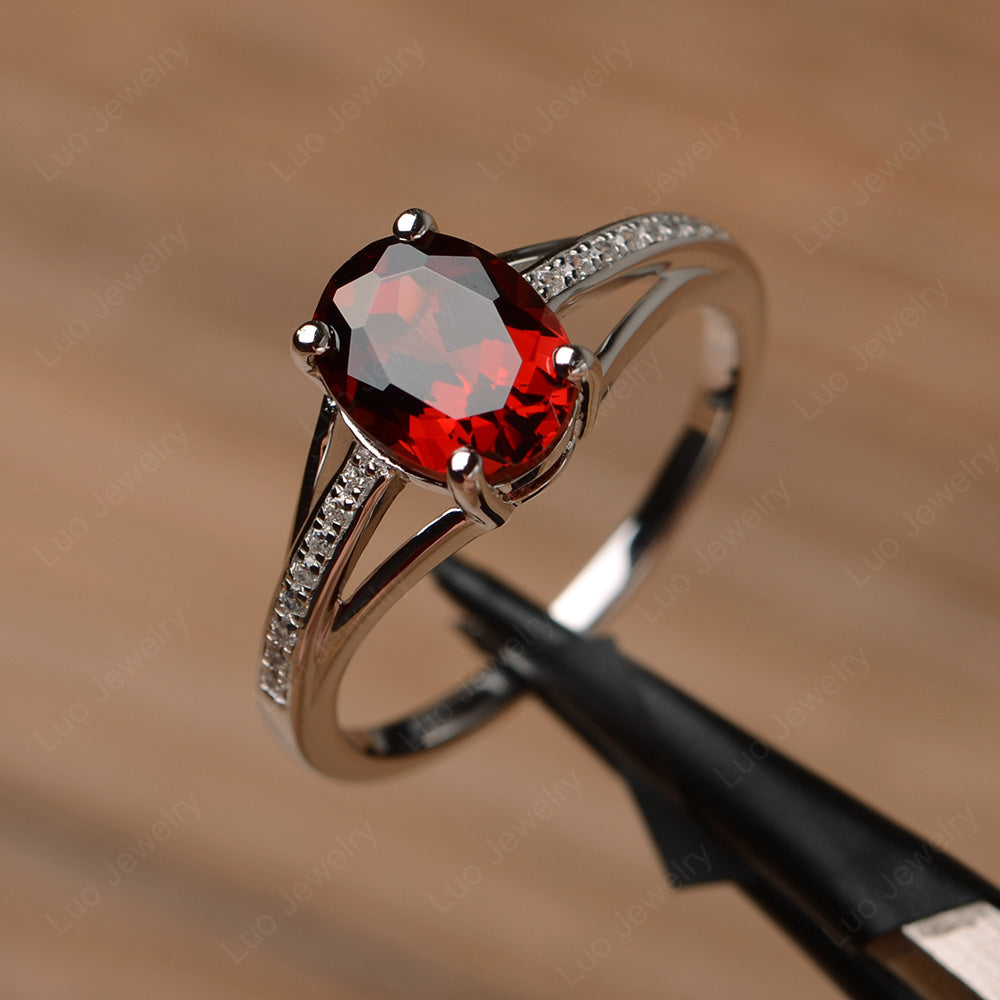Split Shank Oval Engagement Ring Garnet - LUO Jewelry