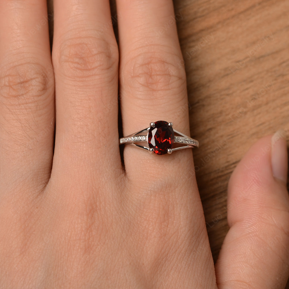 Split Shank Oval Engagement Ring Garnet - LUO Jewelry