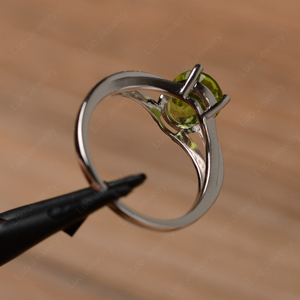 Split Shank Oval Engagement Ring Peridot - LUO Jewelry