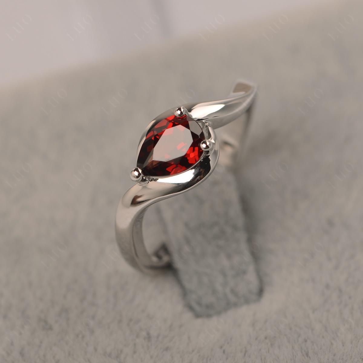 Pear Shaped Garnet East West Solitaire Ring - LUO Jewelry