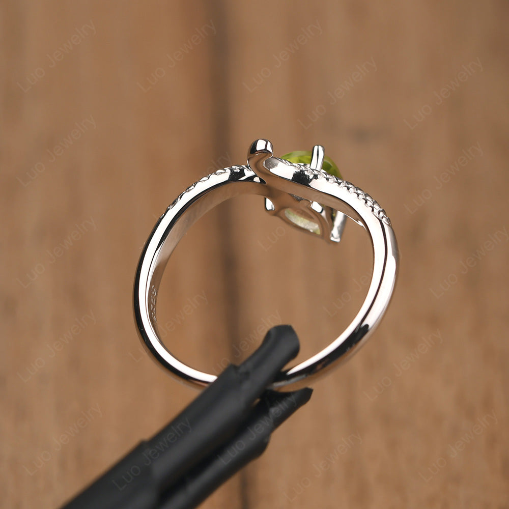 Peridot Snake Ring - LUO Jewelry