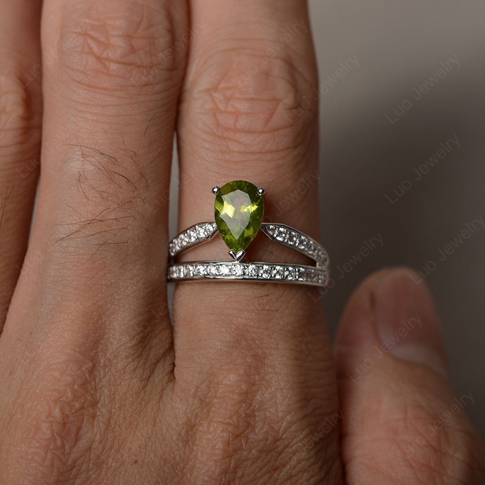 Pear Cut Peridot Engagement Ring For Women - LUO Jewelry