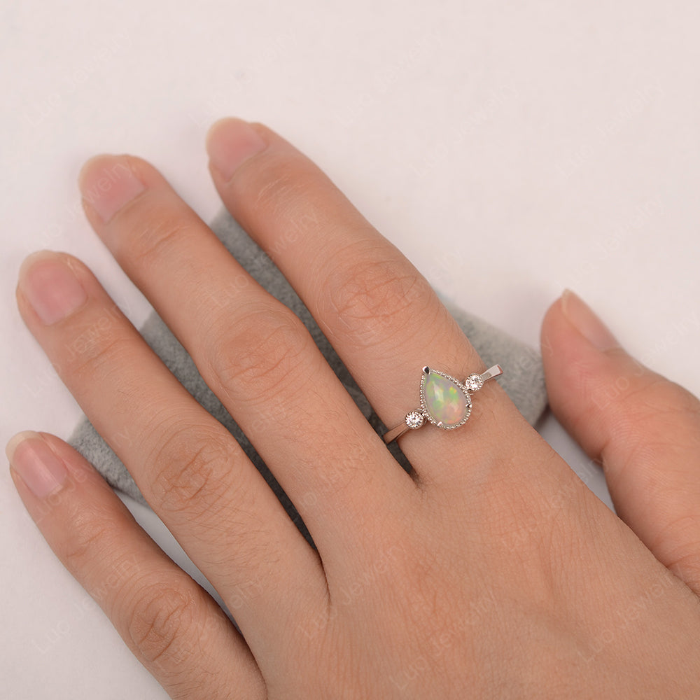 Vintage Pear Shaped Opal Ring - LUO Jewelry