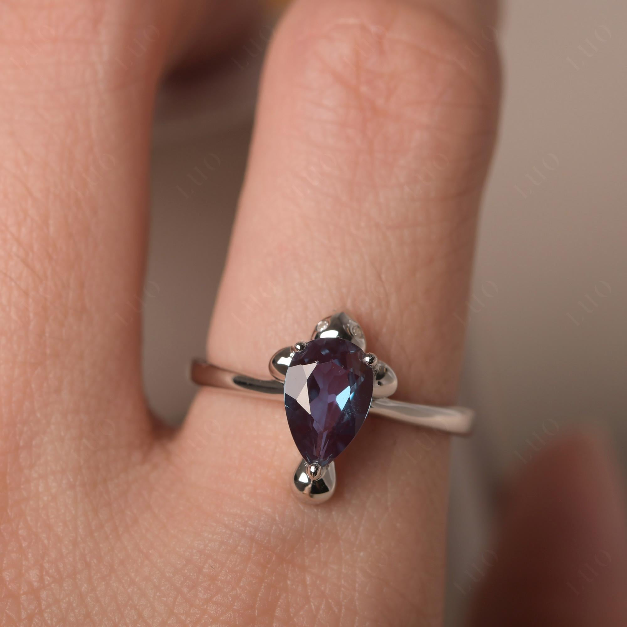 Pear Shaped Lab Alexandrite Sea Lion Ring - LUO Jewelry