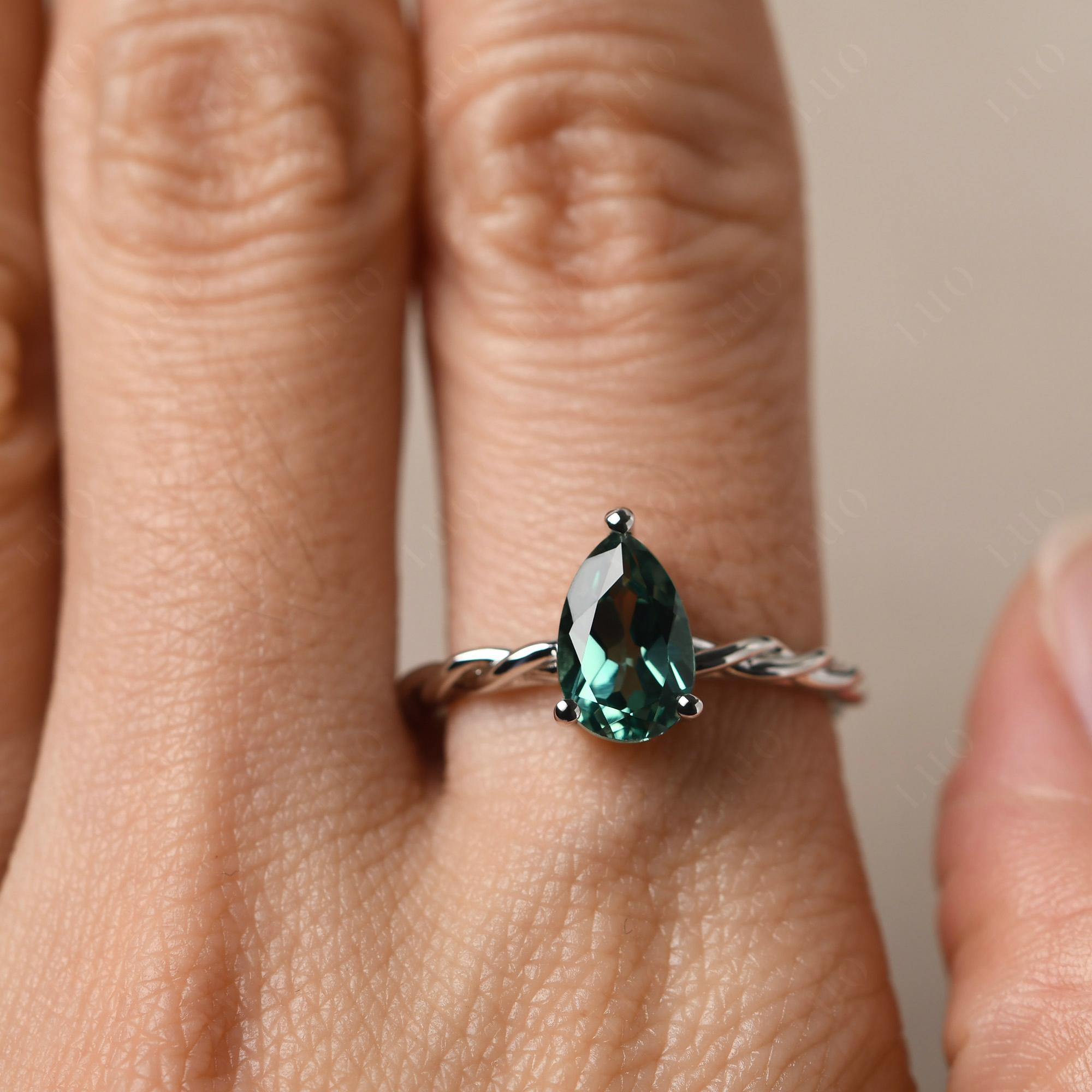 Teardrop Green Sapphire Solitaire Rope Ring - LUO Jewelry