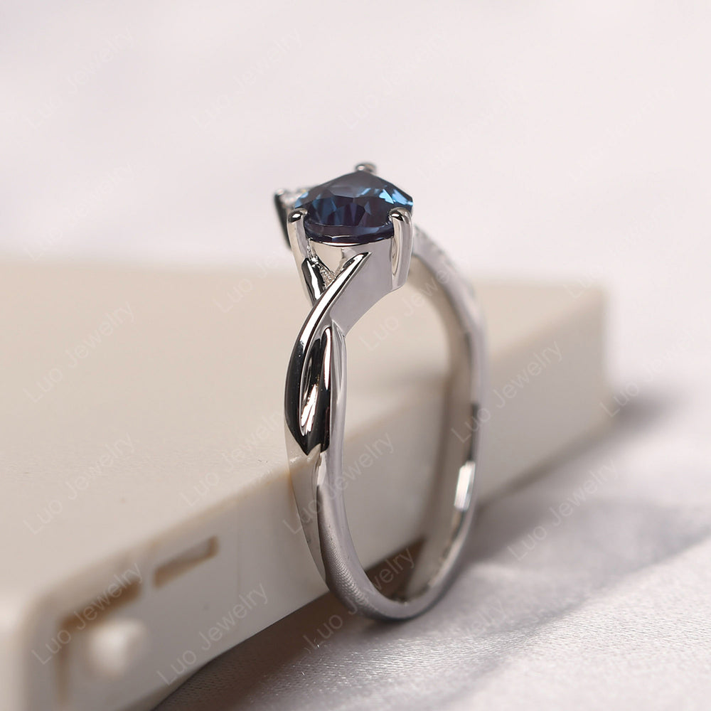 Pear Shaped Horizontal Alexandrite Ring - LUO Jewelry