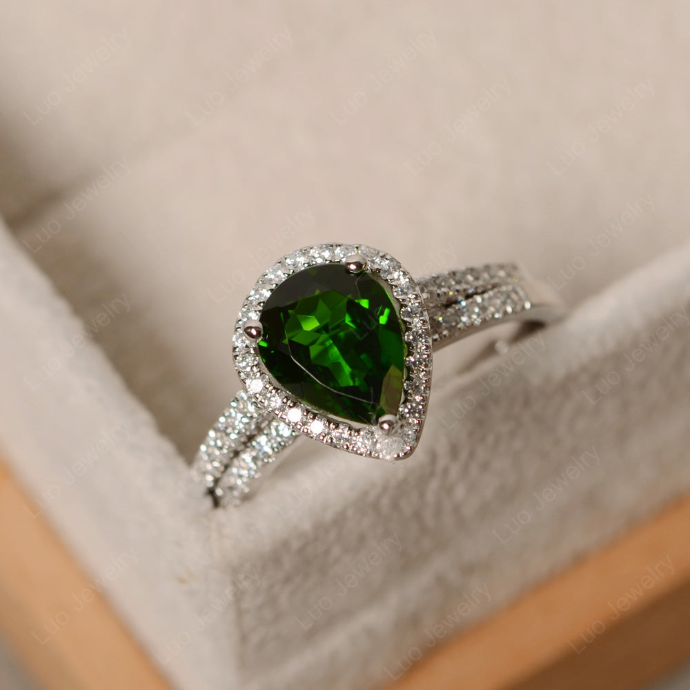 Pear Cut Diopside Bridal Set Engagement Ring - LUO Jewelry