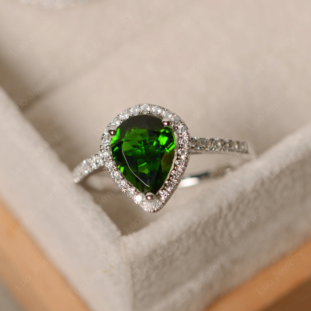 Pear Cut Diopside Bridal Set Engagement Ring - LUO Jewelry