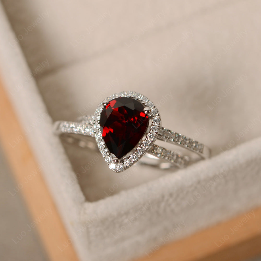 Pear Shaped Garnet Ring - LUO Jewelry