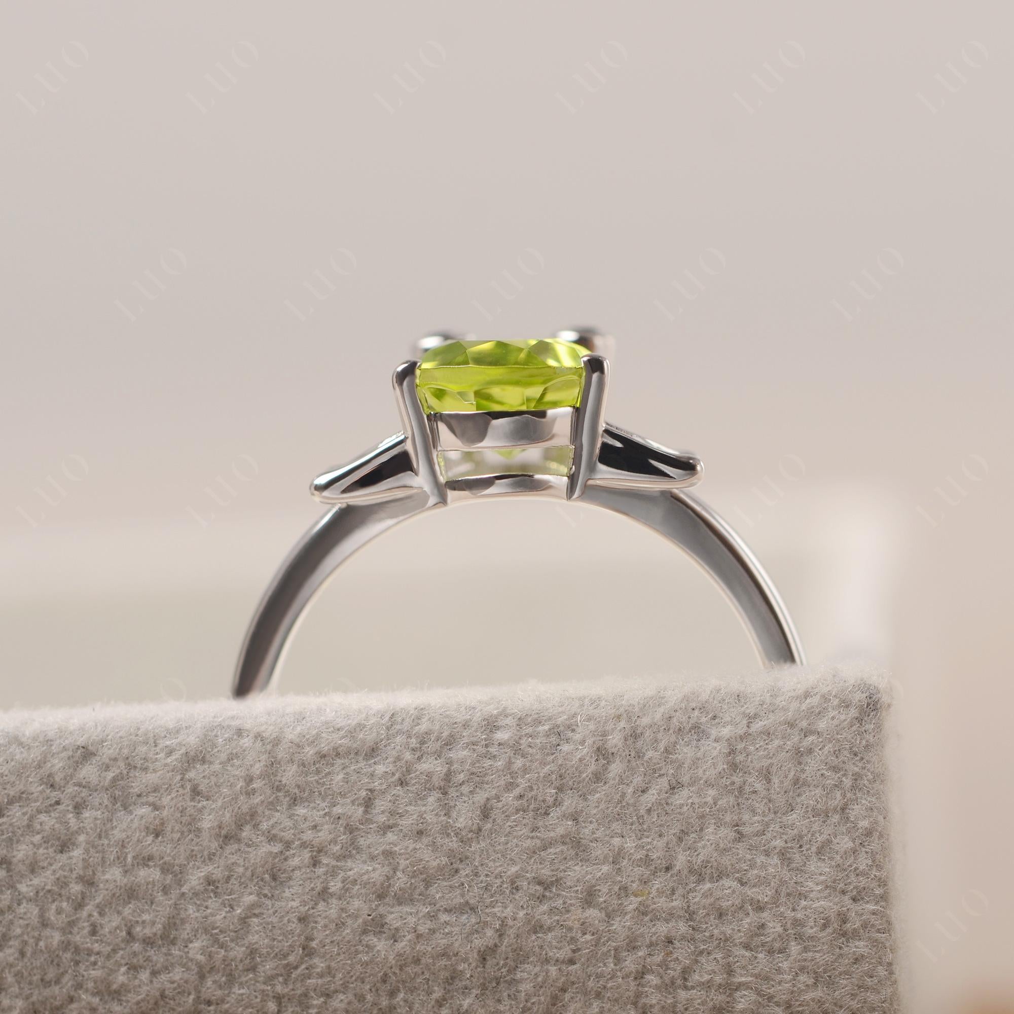 Peridot Ring Frog Engagement Ring - LUO Jewelry