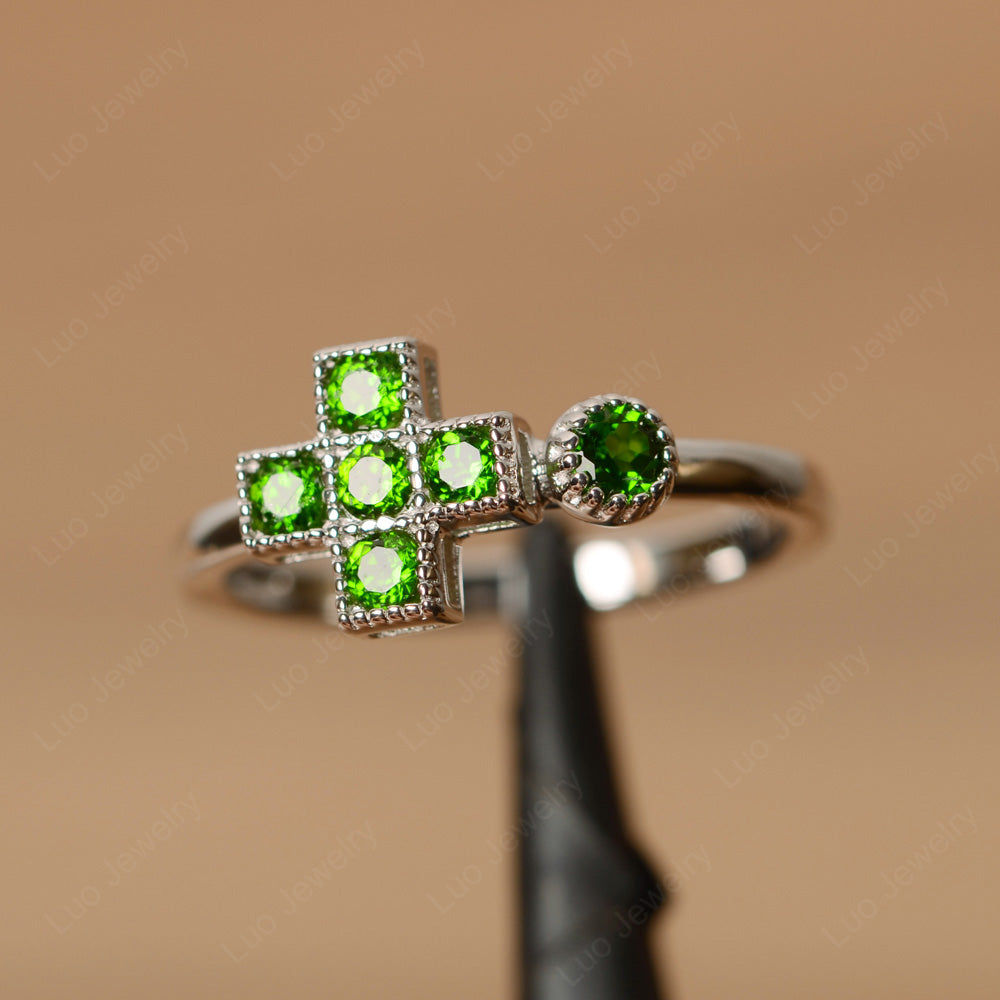 Diopside Cross Ring Mothers Ring 6 Stone - LUO Jewelry