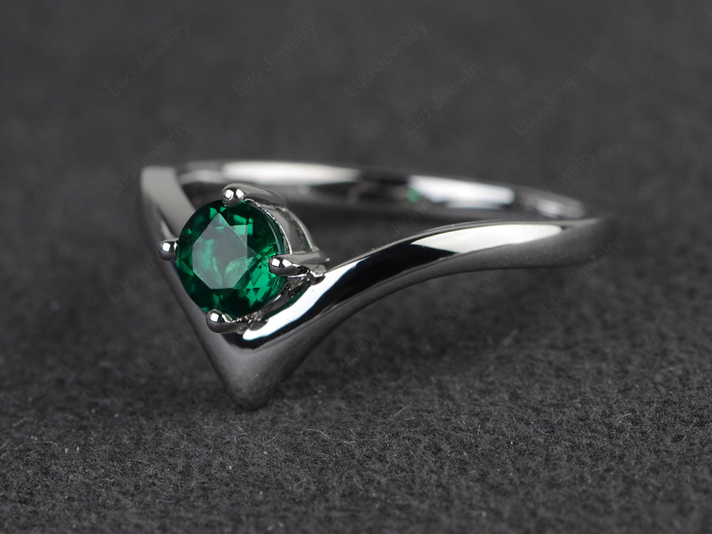 V Shaped Lab Emerald Solitaire Wedding Ring - LUO Jewelry