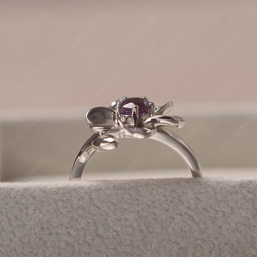 Round Lab Alexandrite Flower Ring