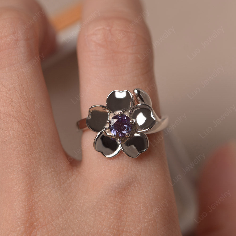 Round Alexandrite Flower Ring