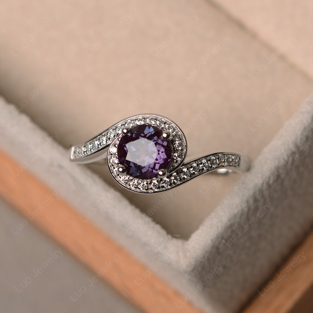 Round Brilliant Cut Alexandrite Engagement Ring - LUO Jewelry