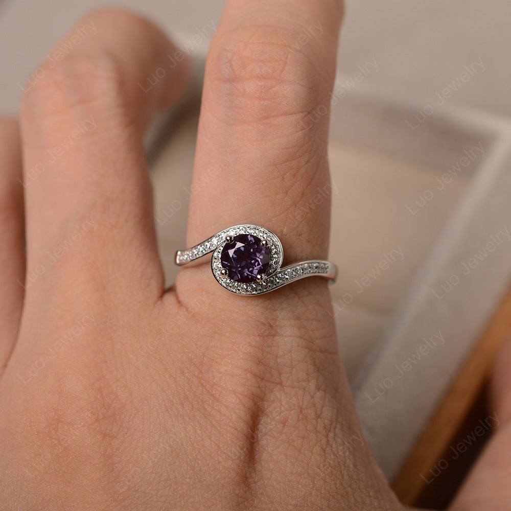 Round Brilliant Cut Alexandrite Engagement Ring - LUO Jewelry