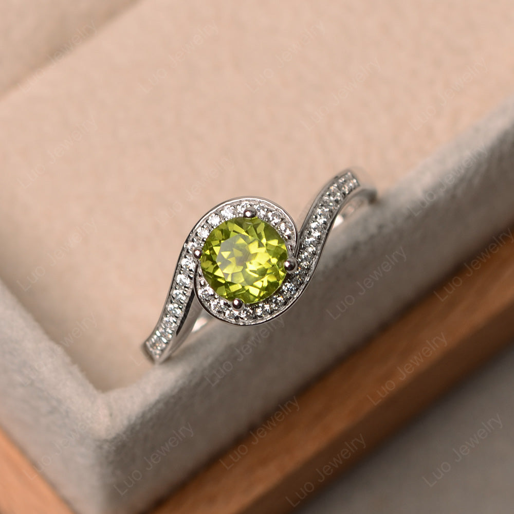 Round Brilliant Cut Peridot Engagement Ring - LUO Jewelry