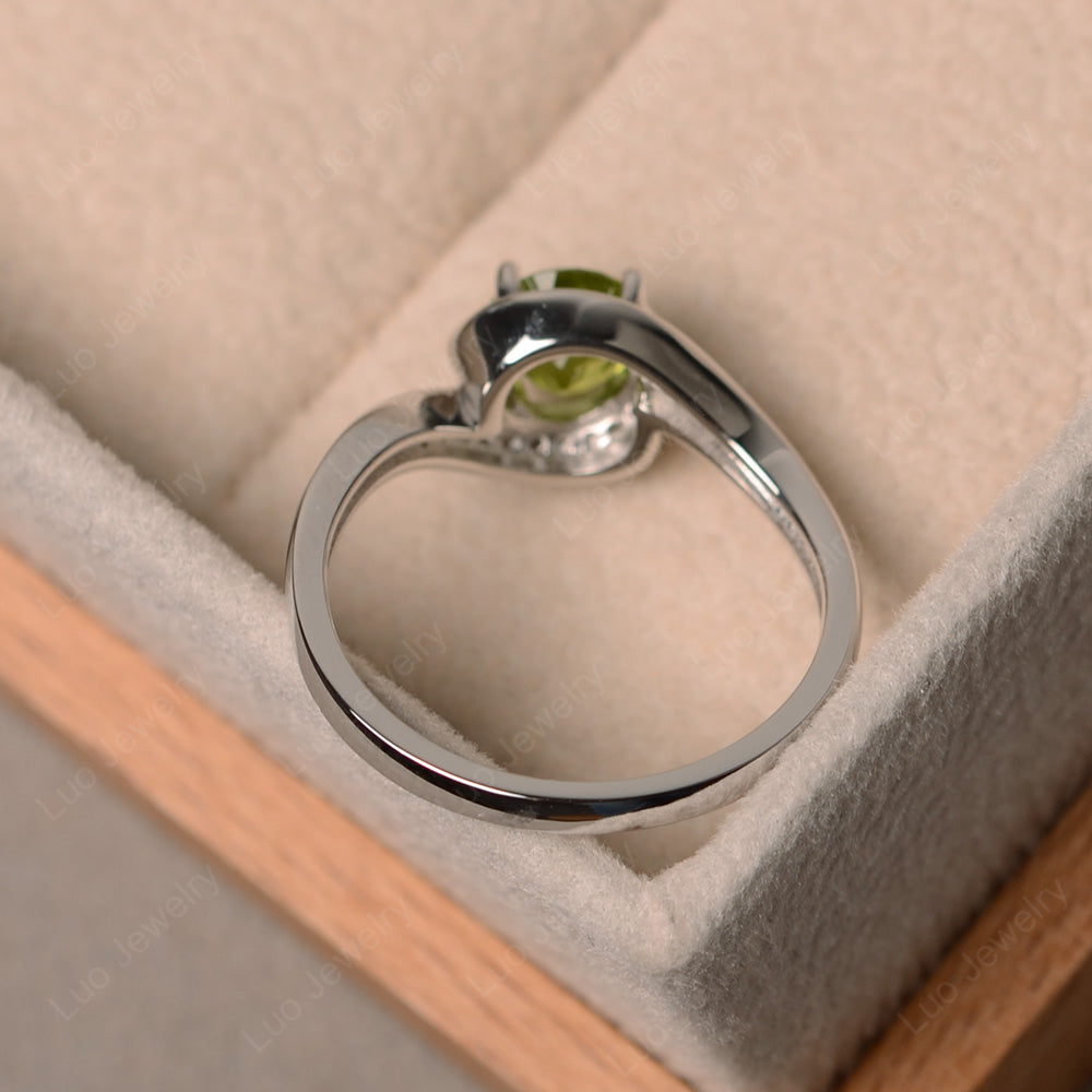 Round Brilliant Cut Peridot Engagement Ring - LUO Jewelry