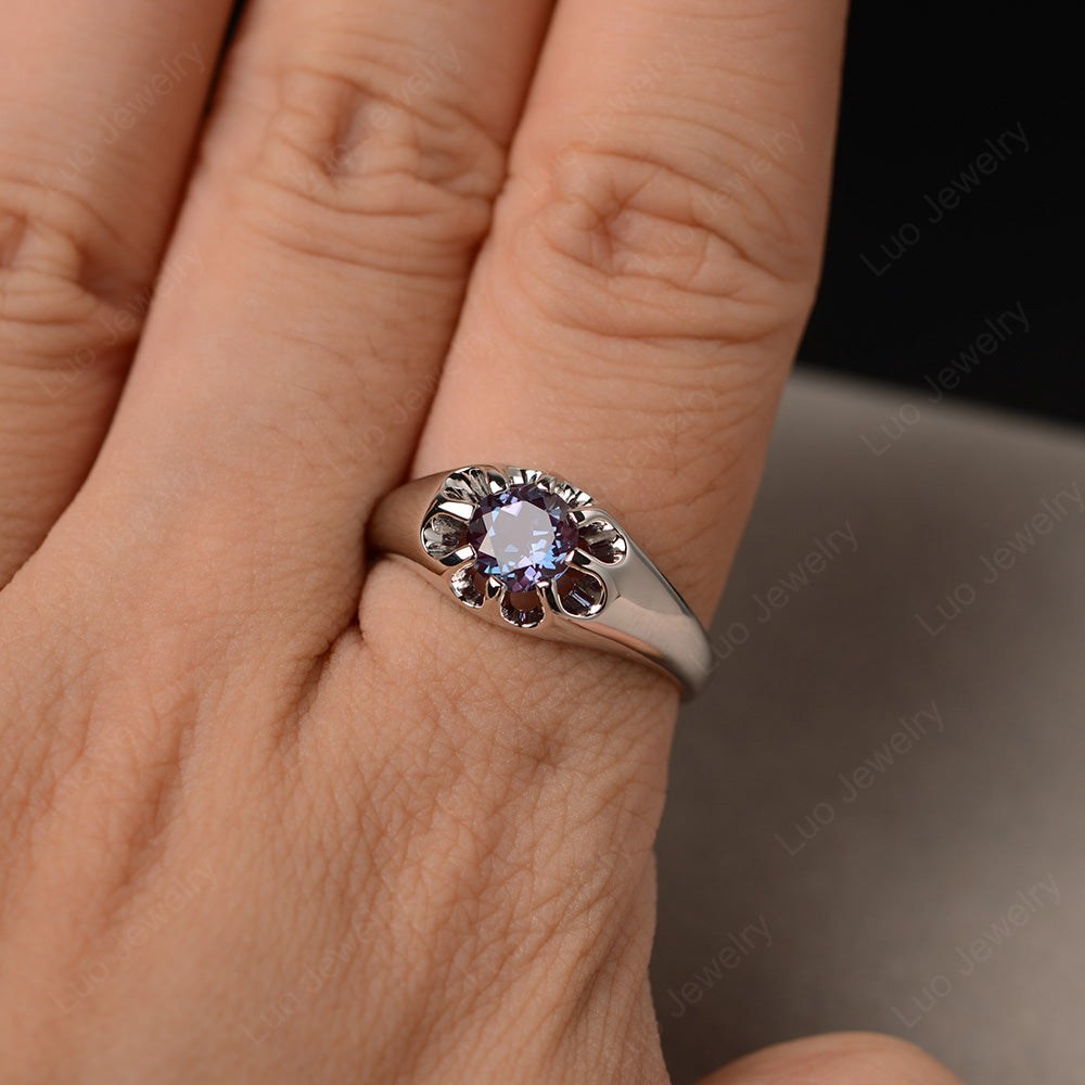 Vintage Alexandrite Solitaire Ring Yellow Gold - LUO Jewelry