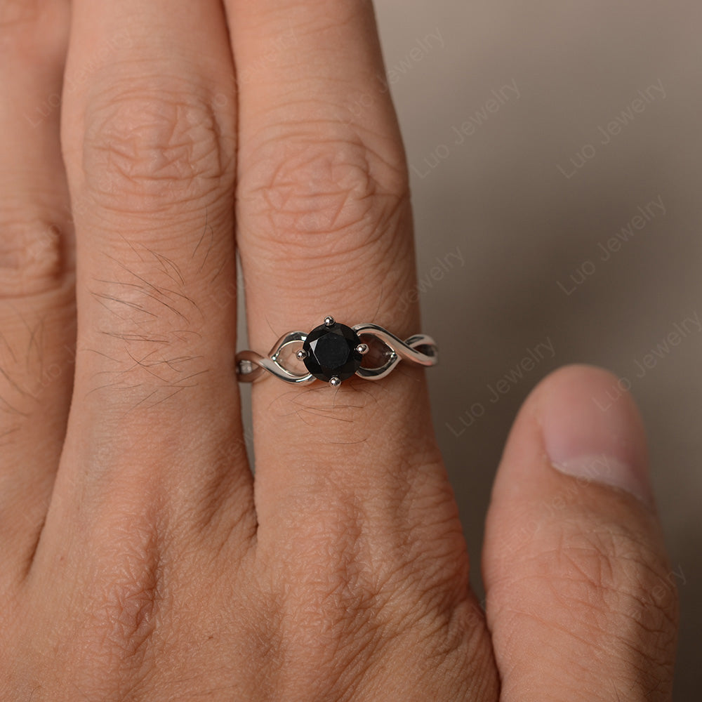 Kite Set Round Black Stone Solitaire Ring Gold - LUO Jewelry