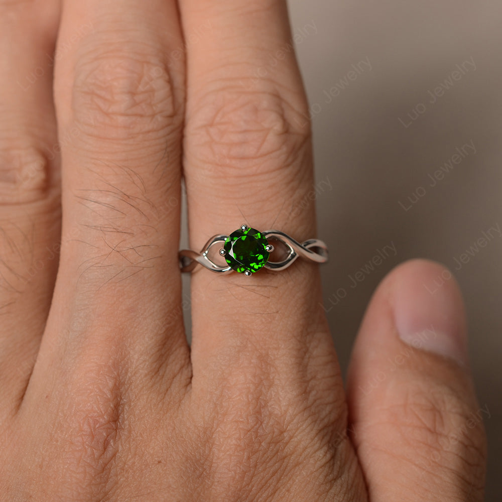 Kite Set Round Diopside Solitaire Ring Gold - LUO Jewelry