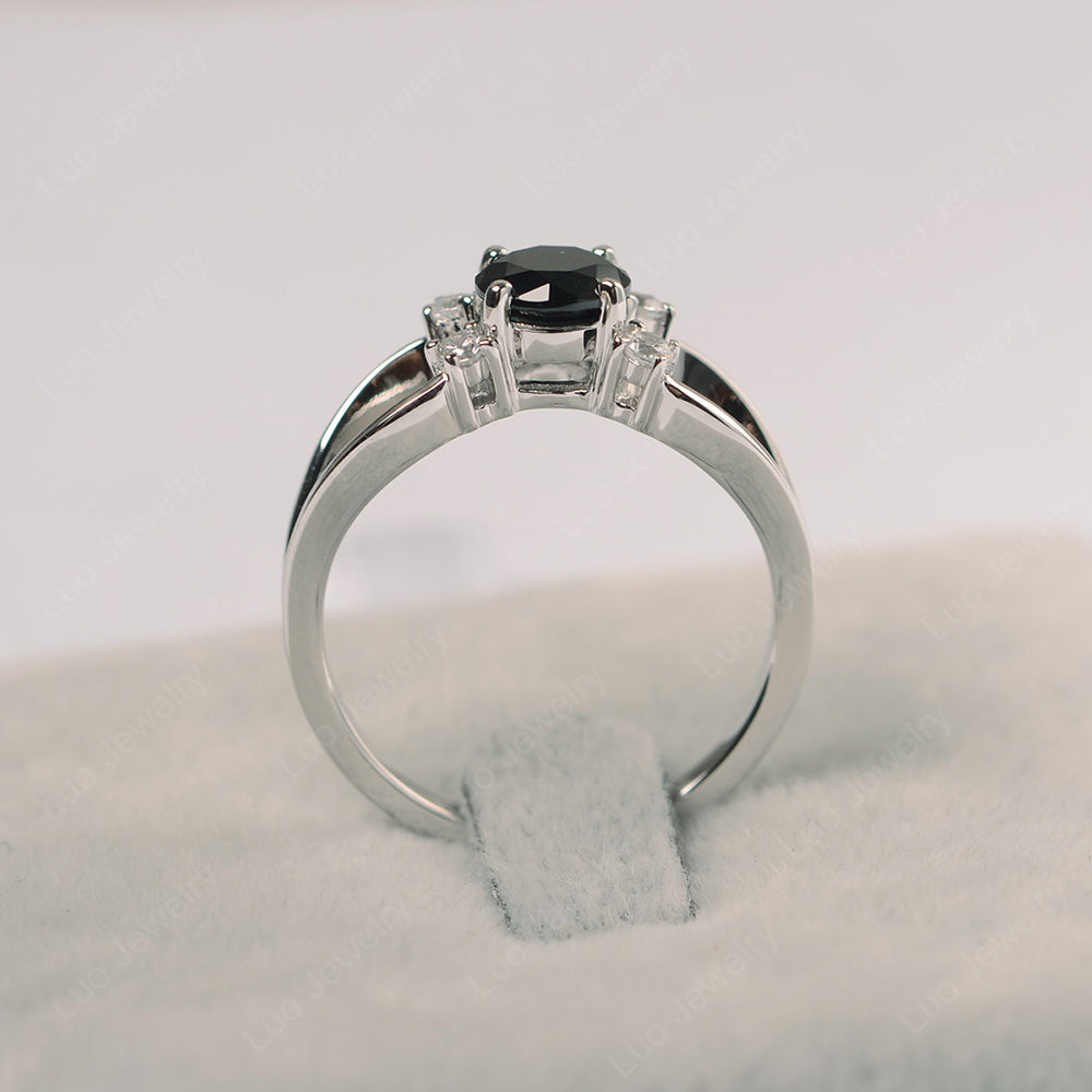 Round Cut Black Stone Ring Split Shank Silver - LUO Jewelry