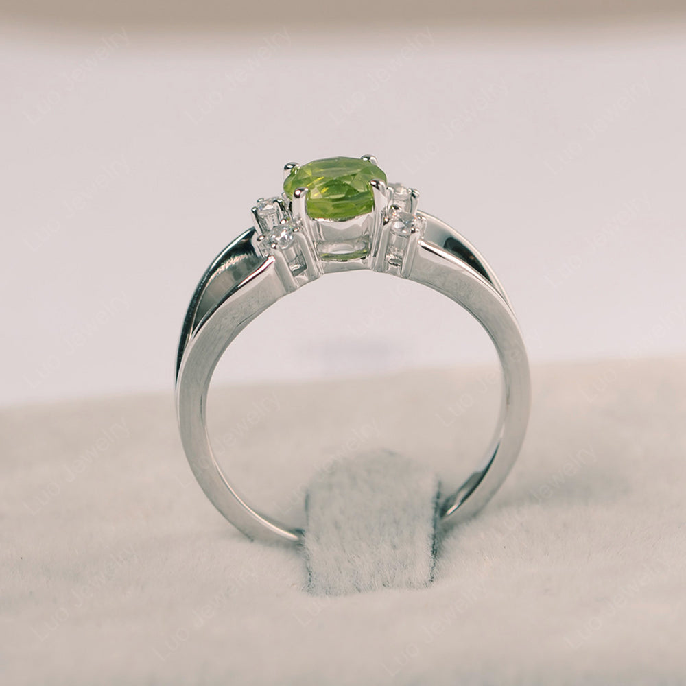 Round Cut Peridot Ring Split Shank Silver - LUO Jewelry