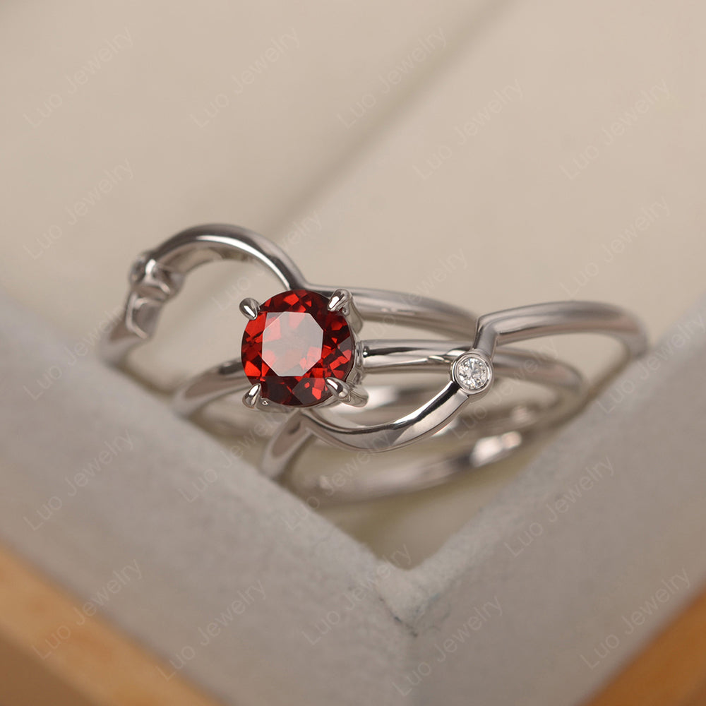 Mars Garnet Engagement Ring - LUO Jewelry