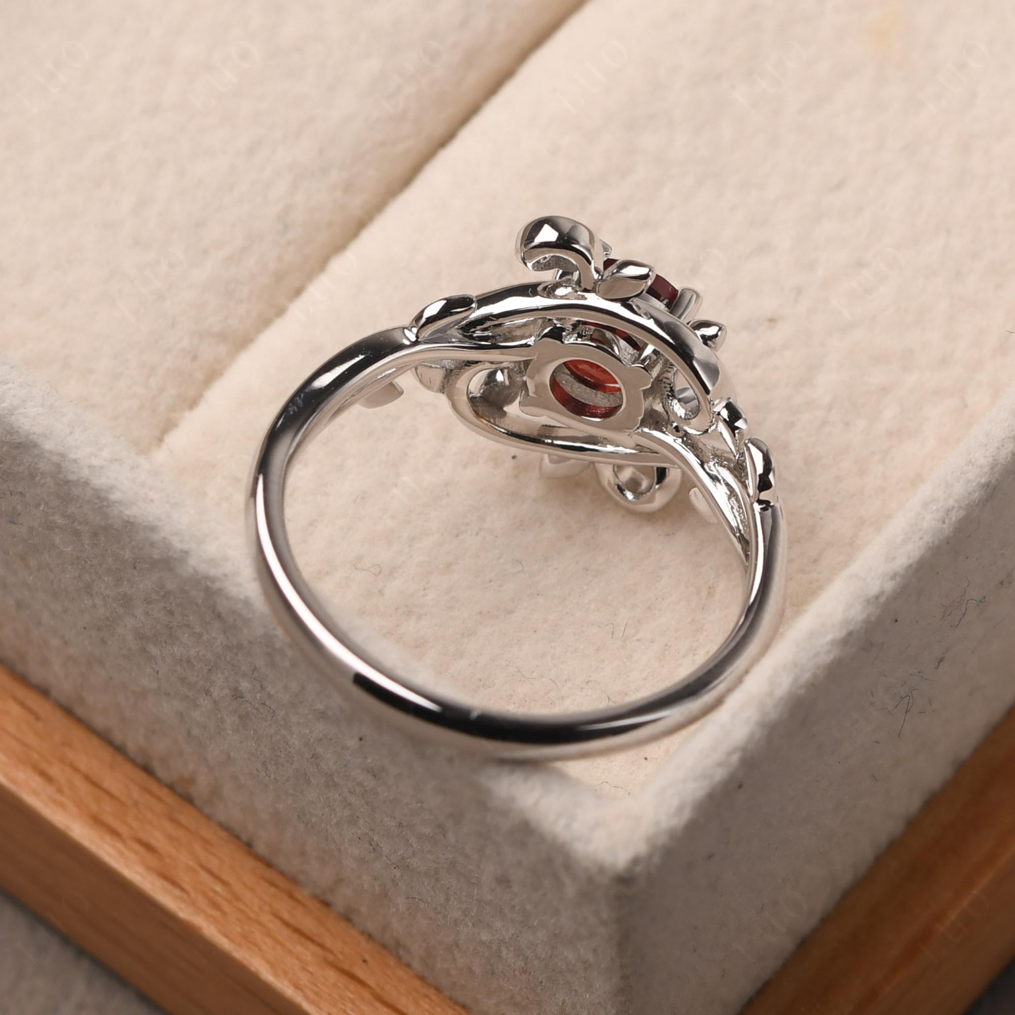 Round Cut Garnet Leaf Ring - LUO Jewelry