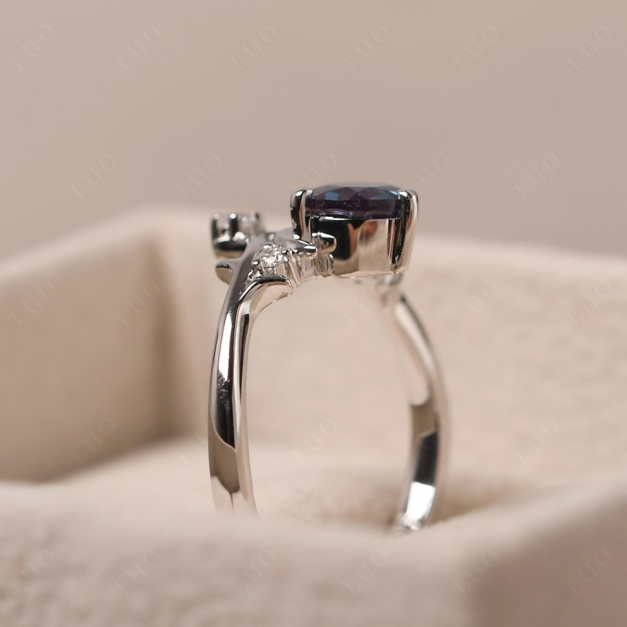 Moon and Back Alexandrite Ring - LUO Jewelry