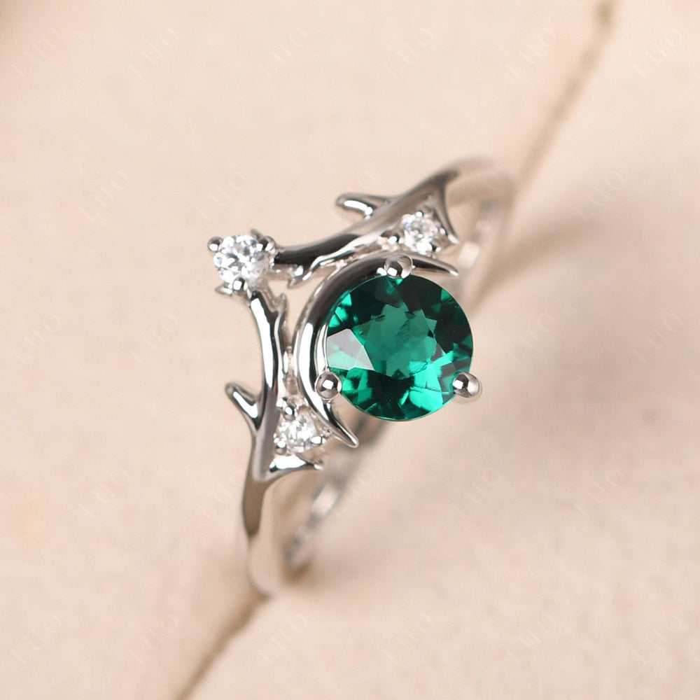 Round Shaped Dainty Emerald Ring - LUO Jewelry