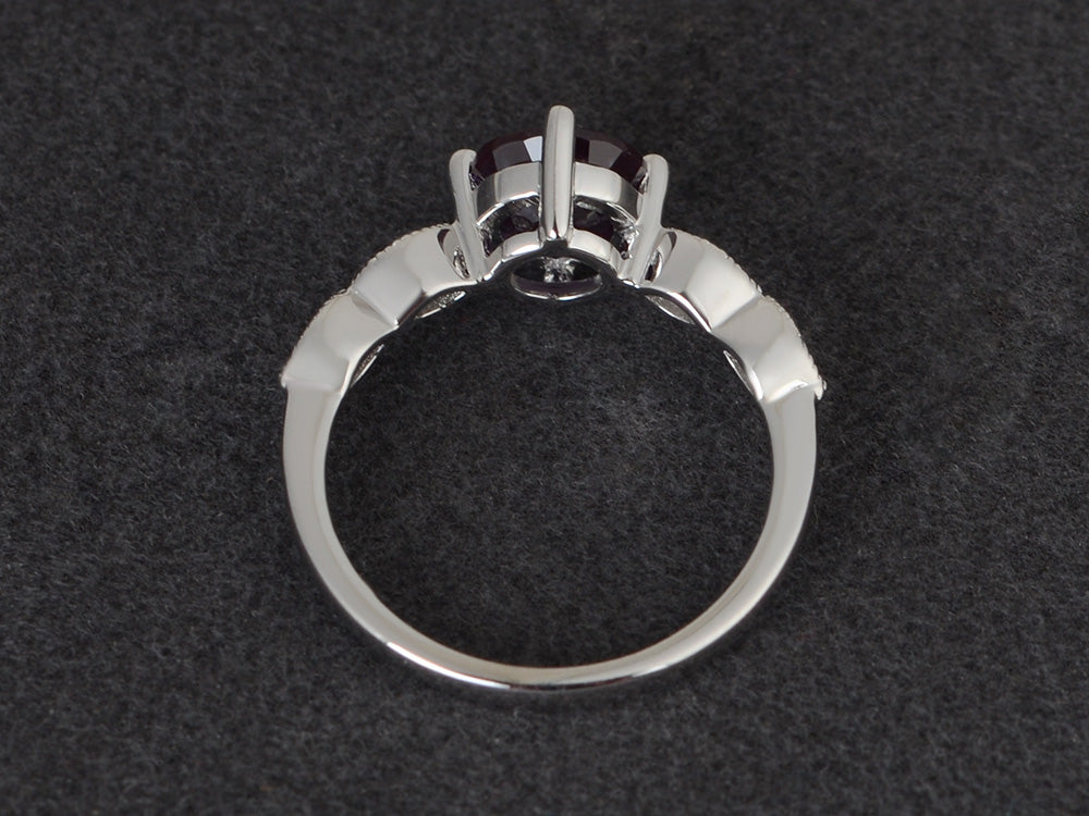 Kite Set Round Cut Alexandrite Engagement Ring - LUO Jewelry